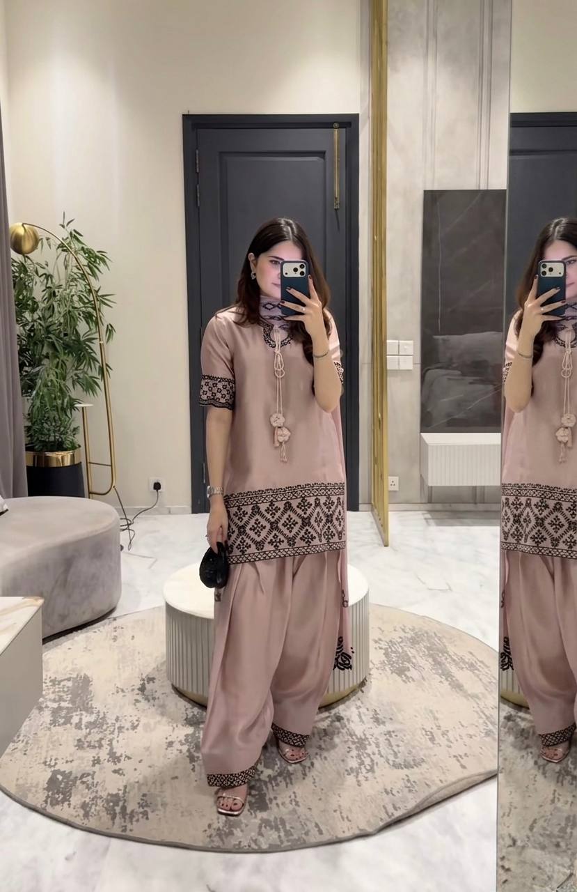 Luxe Taupe & Noir Silk Ensemble